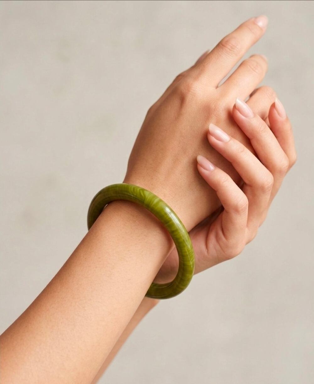 Vintage Bakelite Olive Green Bracelet Stackable